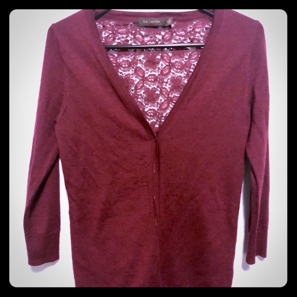 DONATED 3/4 sleeve maroon cardigan